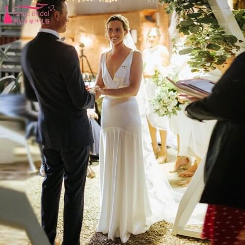 Silk Satin Simple Wedding Dress Deep V-Neck Backless Bridal Gowns Charming Elegant Boho Vestido De Noivas ZW463