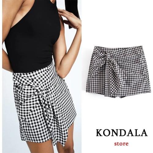 KONDALA Za Plaid Vintage Shorts Skirts Women Fashion 20201 Pleated Mini Pants Women High Waist Casual Mujer Shorts