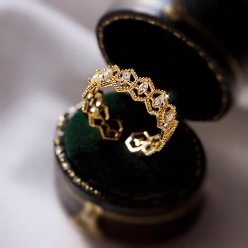 Luxury Female Leaf Crystal Open Ring Charm Gold Color Hollow Wedding Rings For Women Cute White Zircon Stone Engagement Ring