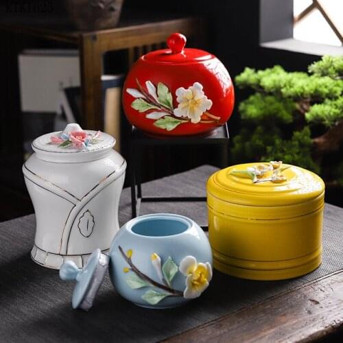 Handmade Three-dimensional Flower Ceramic Storage Jar Color Sealed Tea Caddy Dried Fruit Medicine Food Jar Jewelry Storage Box