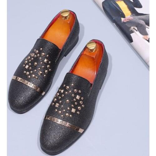 Mens Fashion Large Size Casual Rivet Tide Shoes Slip On Peas Shoes Korean Young Mens Leather Shoes