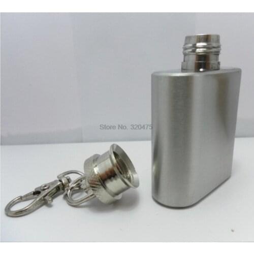 By dhl 200pcs practical Pocket 1oz Mini Stainless Steel Hip Flask With Keychain Alcohol Whiskey Liquor Flasks Drinkware