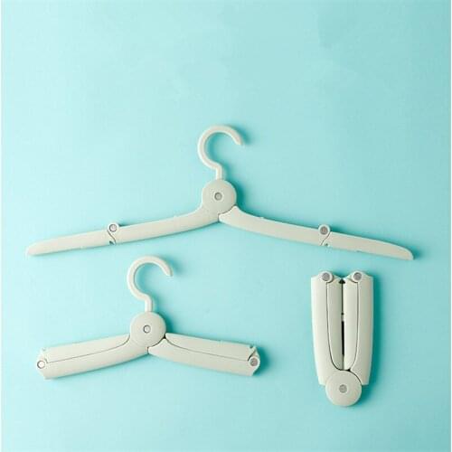 Magic Creative Portable Folding Clothes Hanger Candy Color Anti Skid Multifunctional Rack Home Travel Cloth Hangers