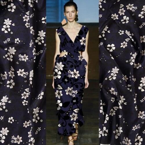 100% mulberry silk crepe de chine fabric cloth per meter 140 cm wide 16mm printed clothing shirt dress fabric alibaba express