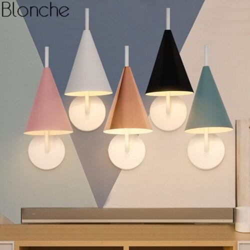 Nordic Triangle Wall Lamp Led Sconce for Living Room Bedroom Bedside Lamp Modern Wall Light Fixtures Home Decor Stair Luminaire