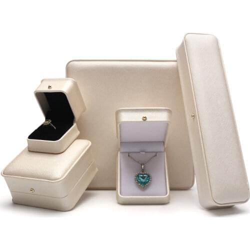 Good Quality PU Leather Ring Pendant Box Exquisite Wholesale Jewelry Gift Storage Packaging Boxes