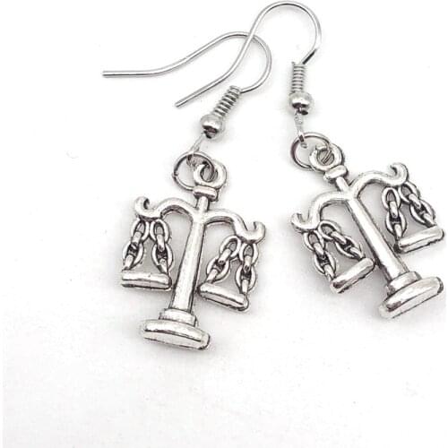 Personalized Balance Earrings, Lawyer Key Earrings, Judicial Balance, Gifts for Customs Lawyers, Law Student Pendant Earrings