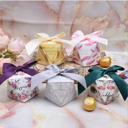 New Wedding Favor Box and Bags Sweet Gift Candy Boxes for Wedding Creative Candy Box Party Supplies Thanks Gift Chocolate Box