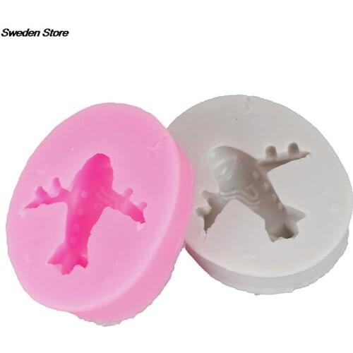 Tiny Mini Airplane Shape Silicone Cake Mold, Paste Chocolate Bakeware Mould Embossing Die Fondant Aircraft Cake Decoration Tool