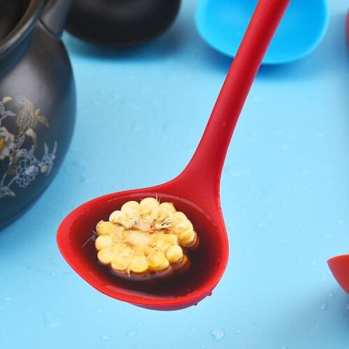 1Pcs Silicone Long Handle Spoon Cooking Tool Tablespoon Tableware Ladle Soup Spoons Meal Dinner Scoops kitchen spoon