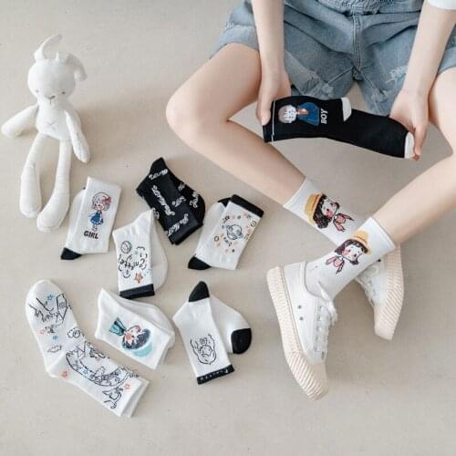 2021 New Korea Women Cotton Socks Funny Cartoon Character Pattern Lovely Fall Harajuku Kawaii Girls Sox Combed of Pure Cotton