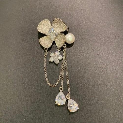 Natural fresh water pearl brooch pins cubic zircon flower fashion women jewelry free shipping real pearl