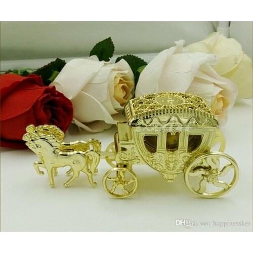 Gold silver color Cinderella Carriage Wedding Favor Boxes Candy Box Casamento Wedding Favors And Gifts Event & Party Supplies