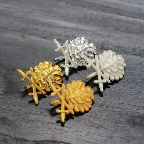 1PC Top Quality German Knight Iron Cross Oak Leaves Double Swords Silver Gold Pin Badge Medal Souvenir Gifts