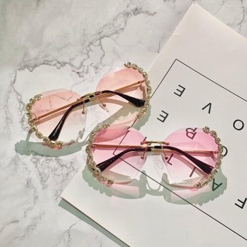 Diamond rimless sunglasses women bling diamond brand designer men sun glasses ladies men shades rhinestone oculos de sol case