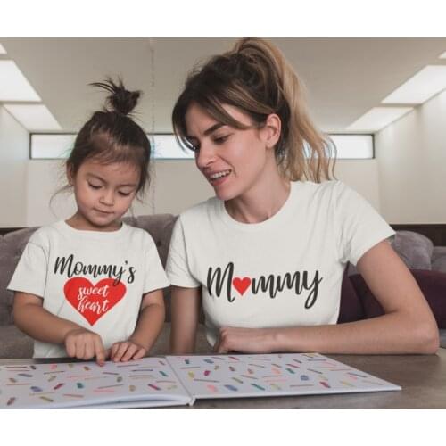 Mommy and Me Valentines Shirt Mommy Sweets Heart Printed Tshirt Mom and Daughter Matching Shirts Outfits Lovely White Tee