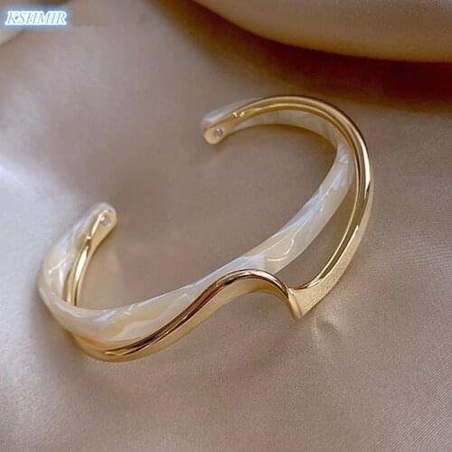 Kshmir White Bracelets