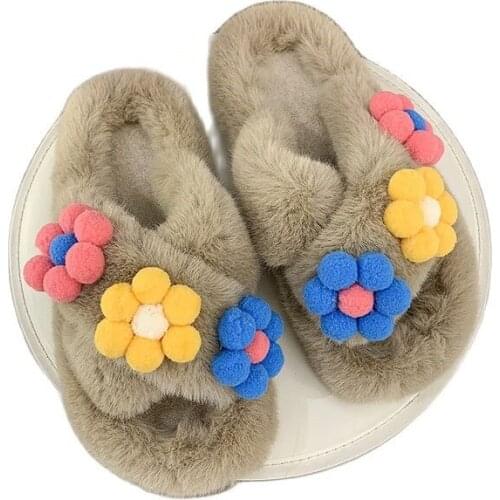 Flower fur slippers women lovely Home Slippers Cute warm Soft Comfortable faux fur indoor Woman Slipper Ladies House shoes