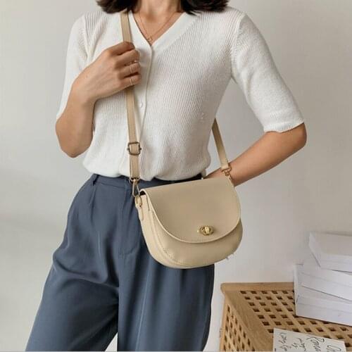 Korean fashion bag women 2019 new summer messenger bag wild student one-shoulder simple diagonal bag wholesale