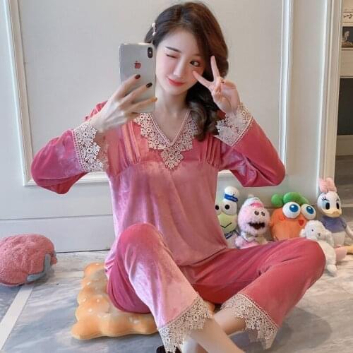 Autumn and winter new style V-neck ruffled long-sleeved trousers fashion casual womens pajamas gold velvet suit home service