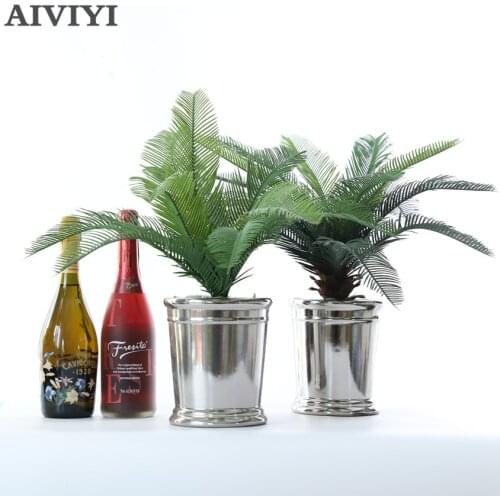 Simulation Plant Plastic Iron Tree Fake Flower Home Decoration Sago Palm Garden Decoration Design Plastic Green Leaves Evergreen