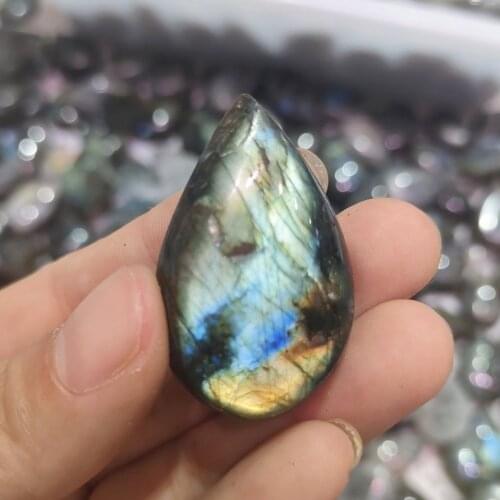 5pcs 100% Natural Labradorite Original Stone Leaf Shape Polished Healing Energy Stone Increase charm Unisex Jewelry DIY