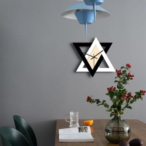 2021 New Wooden Black And White Six-pointed Star Wall Clock Cafe Living Room Hexagonal