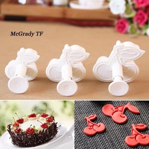 3pcs Promotion Cherry Shape Plunger Cake Cutter Mold Plastic Biscuit Cookie Mould Pastry Stamp Cake Decorating Tools Cake Tool