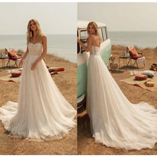 Bohemian Wedding Dresses Sweetheart A Line Lace Appliques Sequined Boho Bridal Gowns Sweep Train Beach Wedding Dress Plus Size