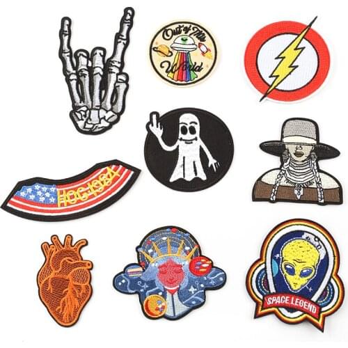 1 PCS New Alien Embroidery Patches for T-shirt Iron on Stripes Clothes Skull Stickers Sewing Applications Hippie Heart Badges
