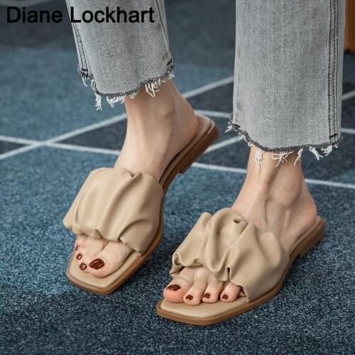Women Slippers Ins Hot Woman Summer Outdoor Slides Womens 2021 Fashion Pleated Open Toe Flat Lady Beach Shoes Female Footwear