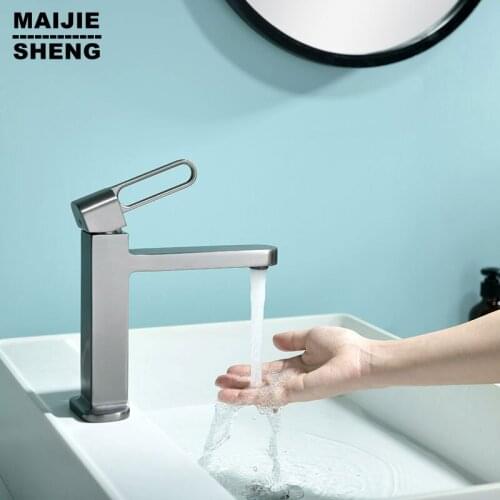 Basin Faucet Gunmetal Deck Mounted Single Hole Single Handle Vanity Water Tapware Bathroom Mixer Sink Tap Hot Cold Solid Brass