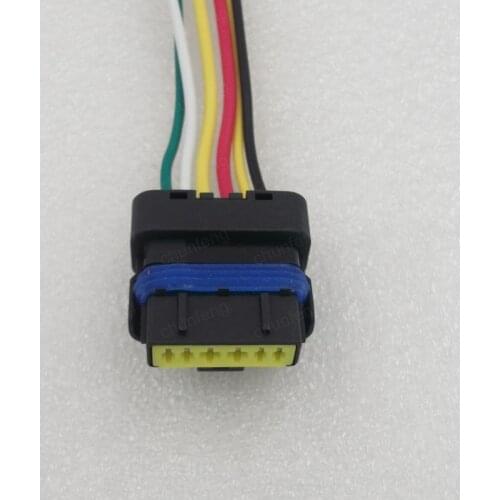 1PCS for Peugeot 307 308 408 Sega Triumph Electronic Fuel Pump Plug connector plug-and-socket plug and socket connector 16V