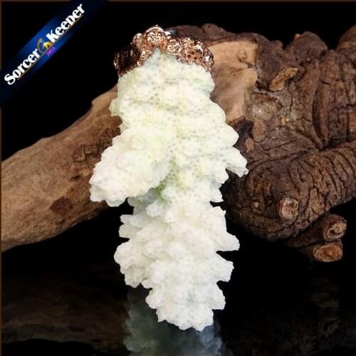 Natural Stone Raw White Coral Pendant Necklace Druzy Drusy Elestial Skeletal Cluster Specimen Fit Jewelry Making AA376