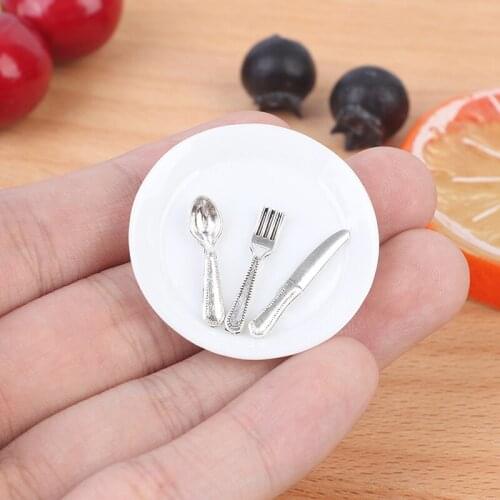 4Pcs/Set Dollhouse Miniature Dining Room Bar Restaurant Doll House Accessories Mini Western Tableware Dish Model