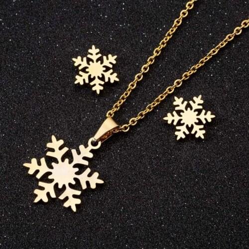 Small Fresh Snowflake Necklace Earrings Three-piece Girl Simple And Compact Christmas Gift Wholesale