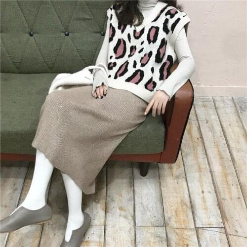 Womens Sweater Vest Contrast Color Leopard Sleeveless Loose Knitted Tops Wholesale Cool Winter Autumn New Fashion Lady Clothing