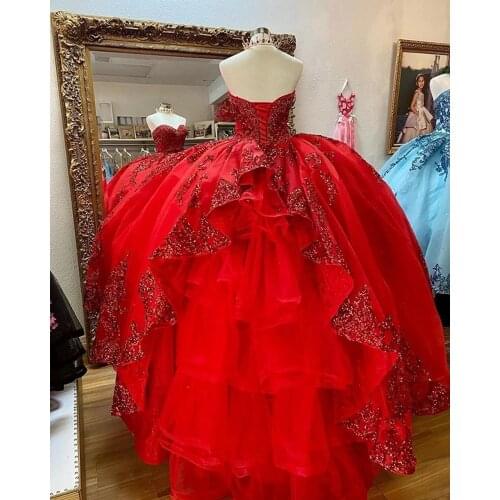 Sparkly Red Ball Gown Quinceanera Dresses with Dechable Sleeves Sweetheart Tulle Vintage Lace Applique Sweet 16 Dress Party Wear
