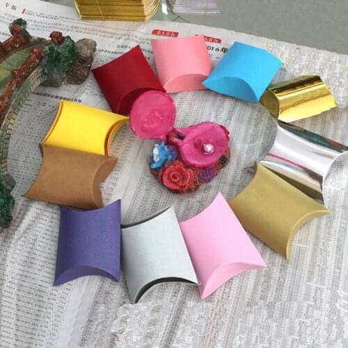 50pcs New Design Folding Carton 9*6.5*2.5cm Small Pillow Shape Box Jewelry Beads Gift Bags Luxury Flower Gift Candy Box