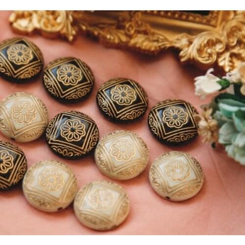 Flower in the window, resin traced gold round beads in 2 colors, diy hand-made accessories, retro jewelry material