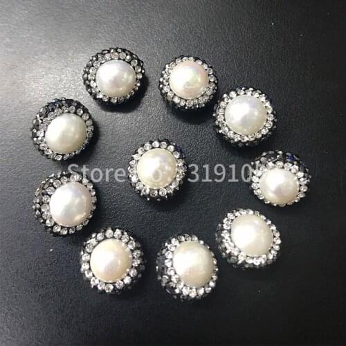 A simple and elegant personality with elegant and elegant pearl beads accessories