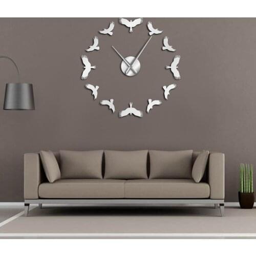 Flying Birds 3D DIY Wall Clock Eagle Bird Flying High in the Sky Wild Life Nature Silent Quartz Wall Watch With Mirror Effect