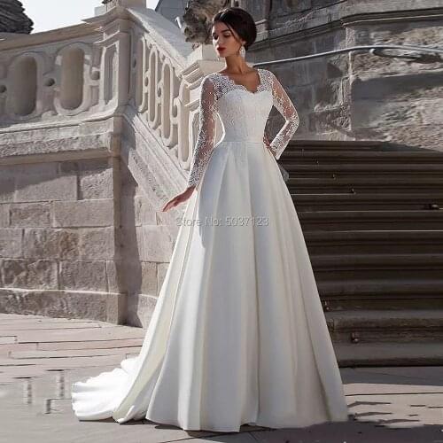 2021 Comfortable A Line Wedding Dresses with Lace Long Sleeves Sweetheart Zipper Back Floor Length Pleated Satin Robe de Mariage