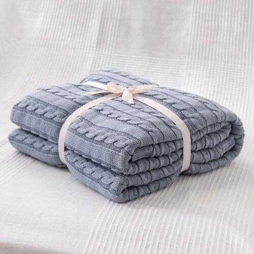 Throw Thread Blanket on the Bed Sofa Knitted Blanket Travel TV Nap Blankets Soft Towel Bed Office Fashion Home Decor Tapestry