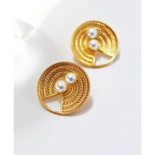 Woman Earring Retro Vintage Jewelry Earrings for Women Fake Pearls Gold Plated Filled Round Geometric Aesthetic Stud Earrings