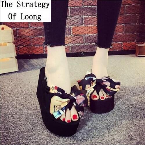 6 CM 8 CM 11 CM New Wedges High Heels Doodling Butterfly Women Thong Flip Flops Lady Sexy Bowknot Platform Beach Slippers 181225
