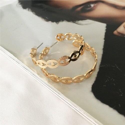 Trendy Gold Color Plating Charming Eye Shape Medium Hoop Earrings For Women Girl Elegant Chic Feminist Casual Jewelry Accessory