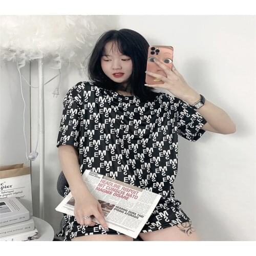 Black Letter Printed Womens T shirt Tops Designer Casual Oversized T- Shirt Women Plus Size Loose Comfortable Female Clothing