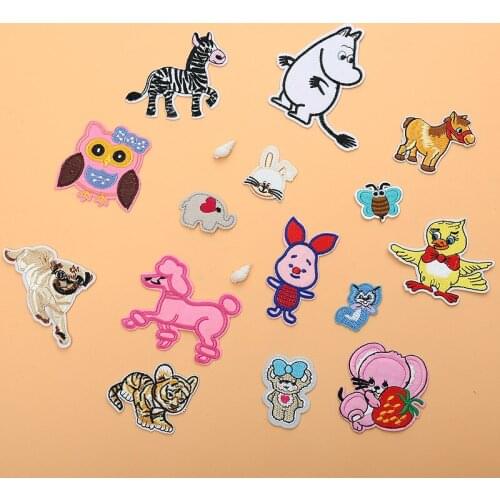 100pcs/lot Small Animal Cartoon Embroidery Patches Horse Mouse Rabbit Elephant Strawberry Bee for Kids Clothing Decoration
