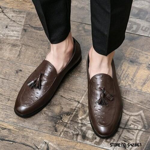 2021 New Designer British Punk Pointed tassel bronw Shoes Flat For Men Dress Party Formal Wedding Prom Oxford Zapatos Hombre